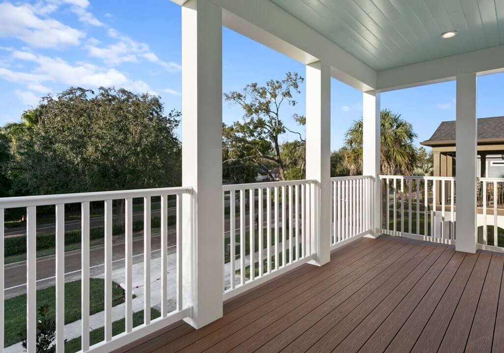 200-series-vinyl-railing-13