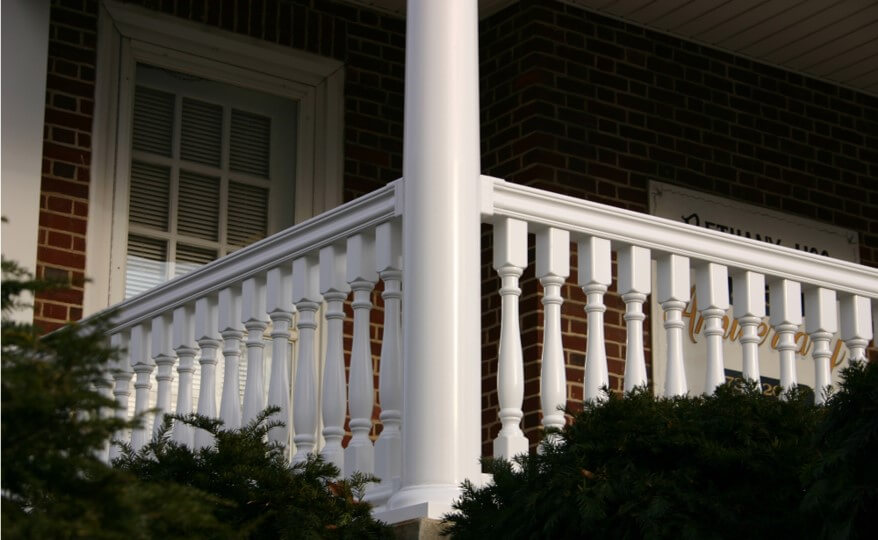 5000-series-vinyl-railing-1