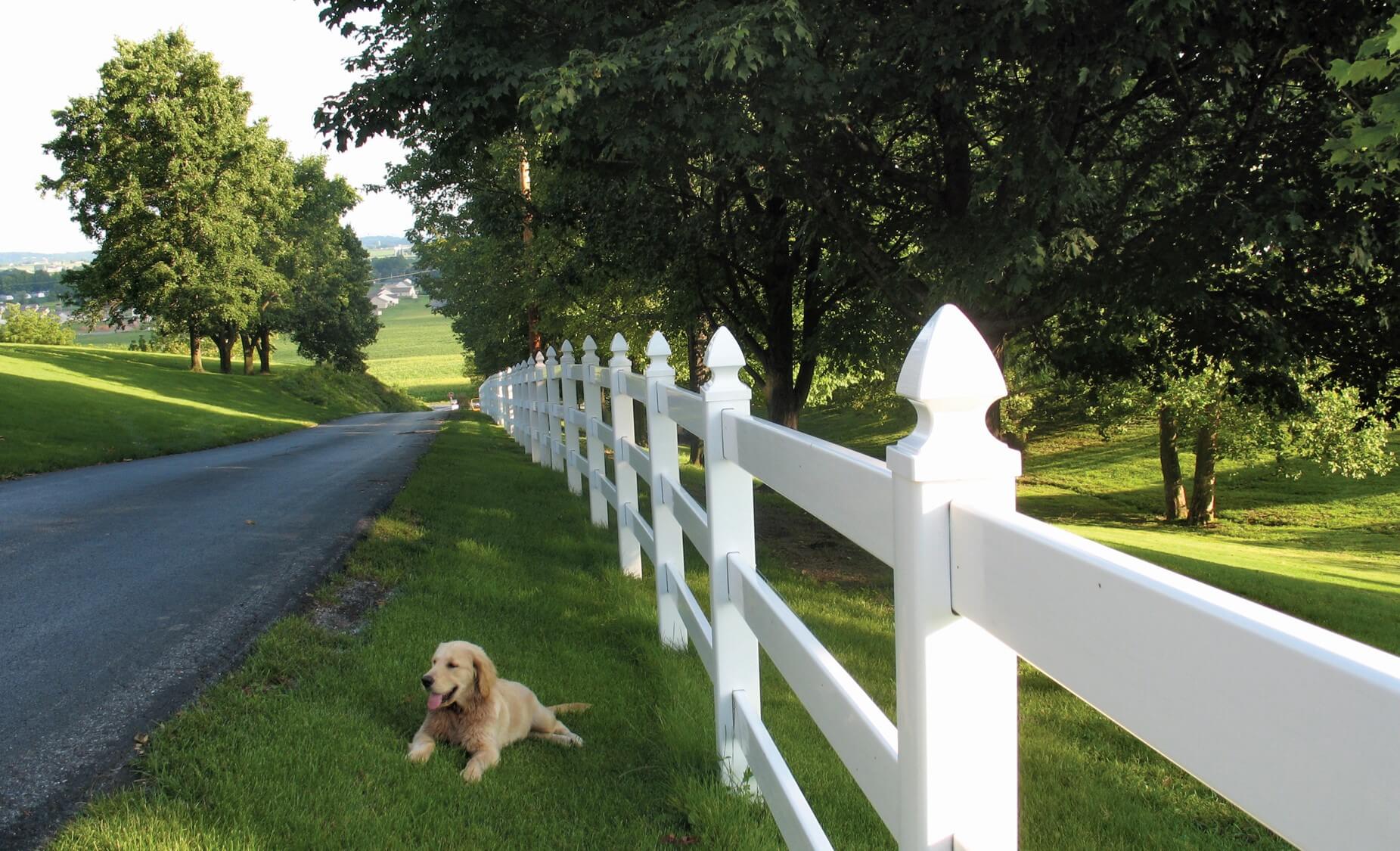 3-rail-post-rail-vinyl-fence-10